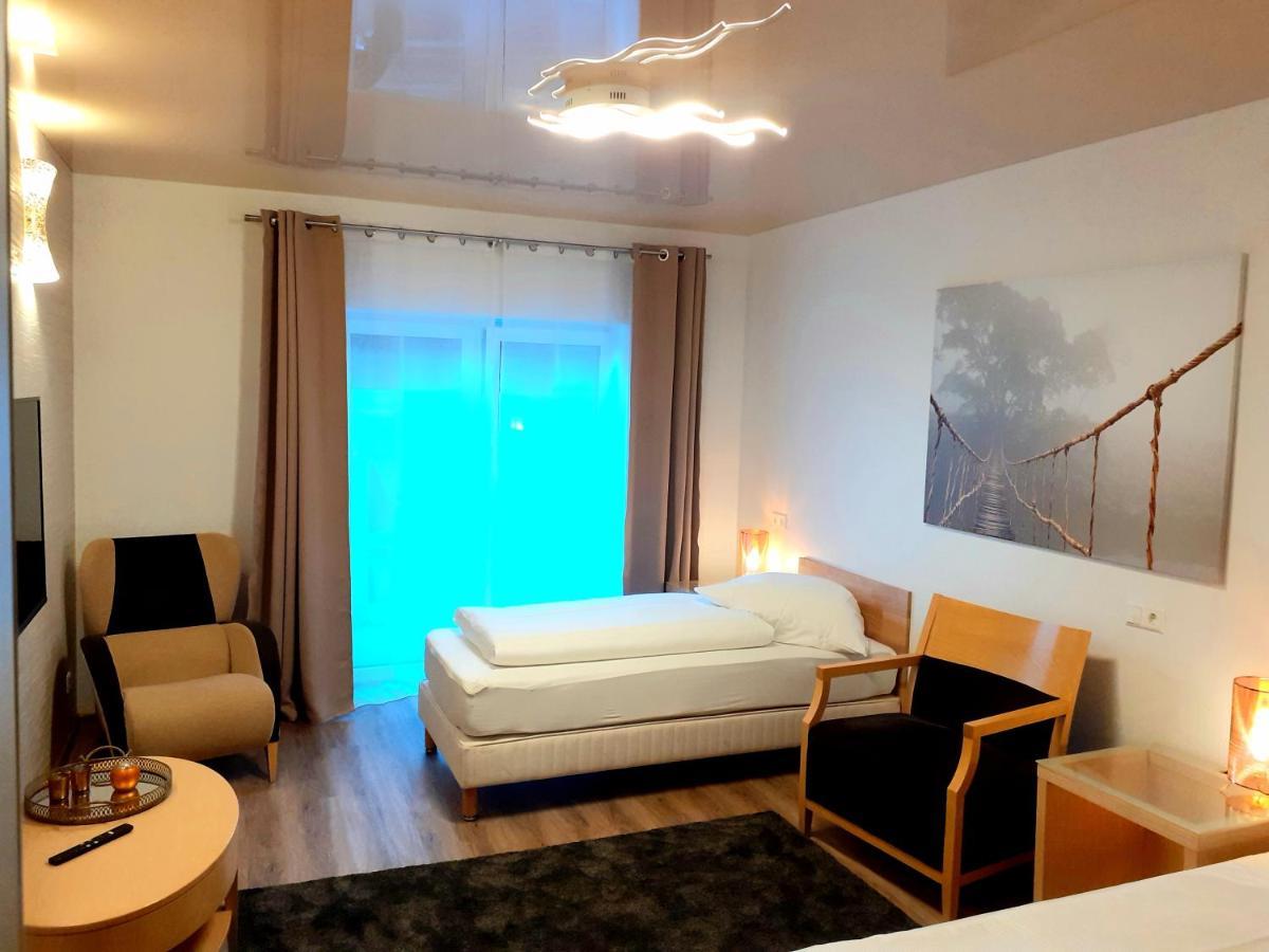 Modernes Apartment Metzingen 2 로이틀링겐 외부 사진