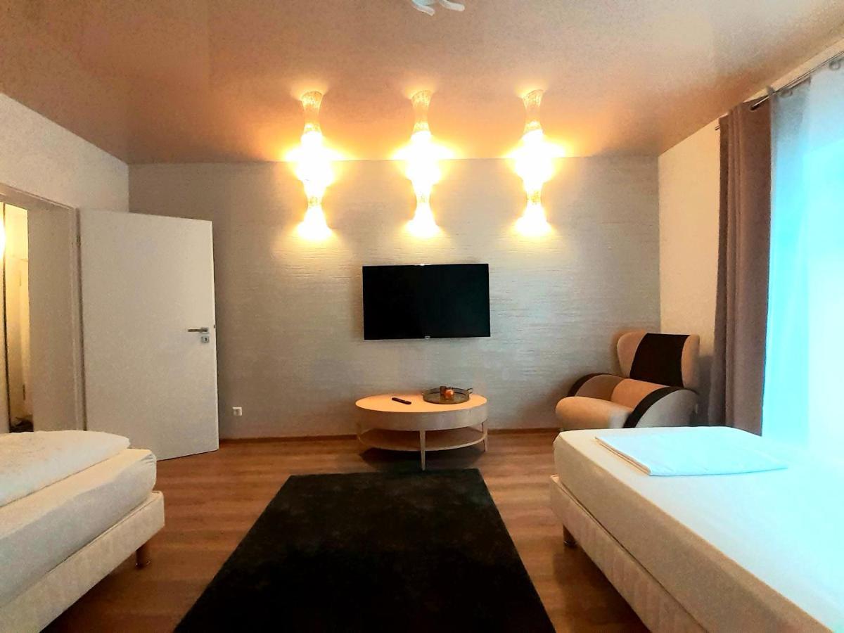 Modernes Apartment Metzingen 2 로이틀링겐 외부 사진